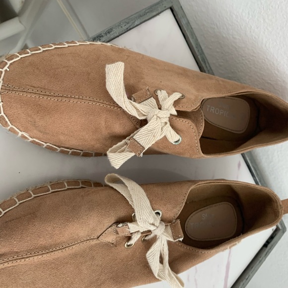 Spanish espadrilles style shoes - Picture 2 of 4